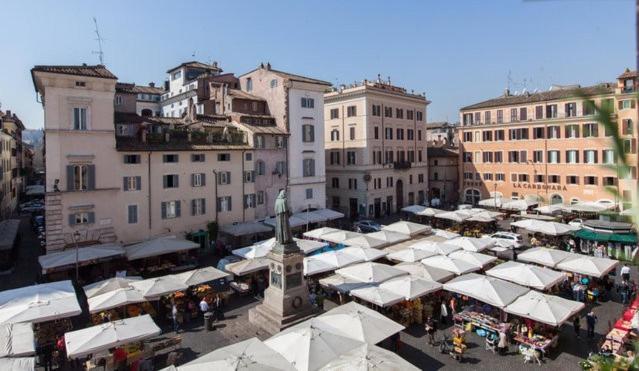 Campo Dei Fiori Deluxe With View Appartement Rome Buitenkant foto